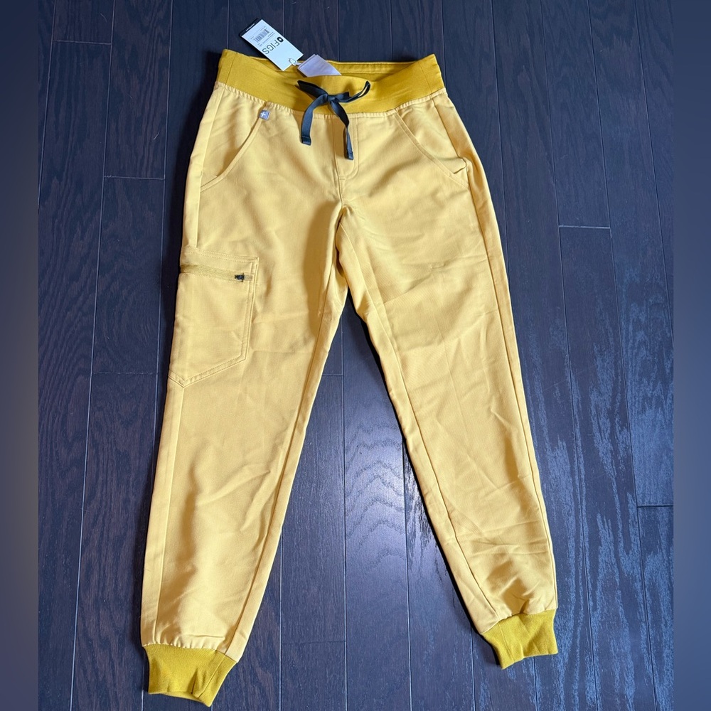 Figs Women's Yellow Ankle Jogger Pants
